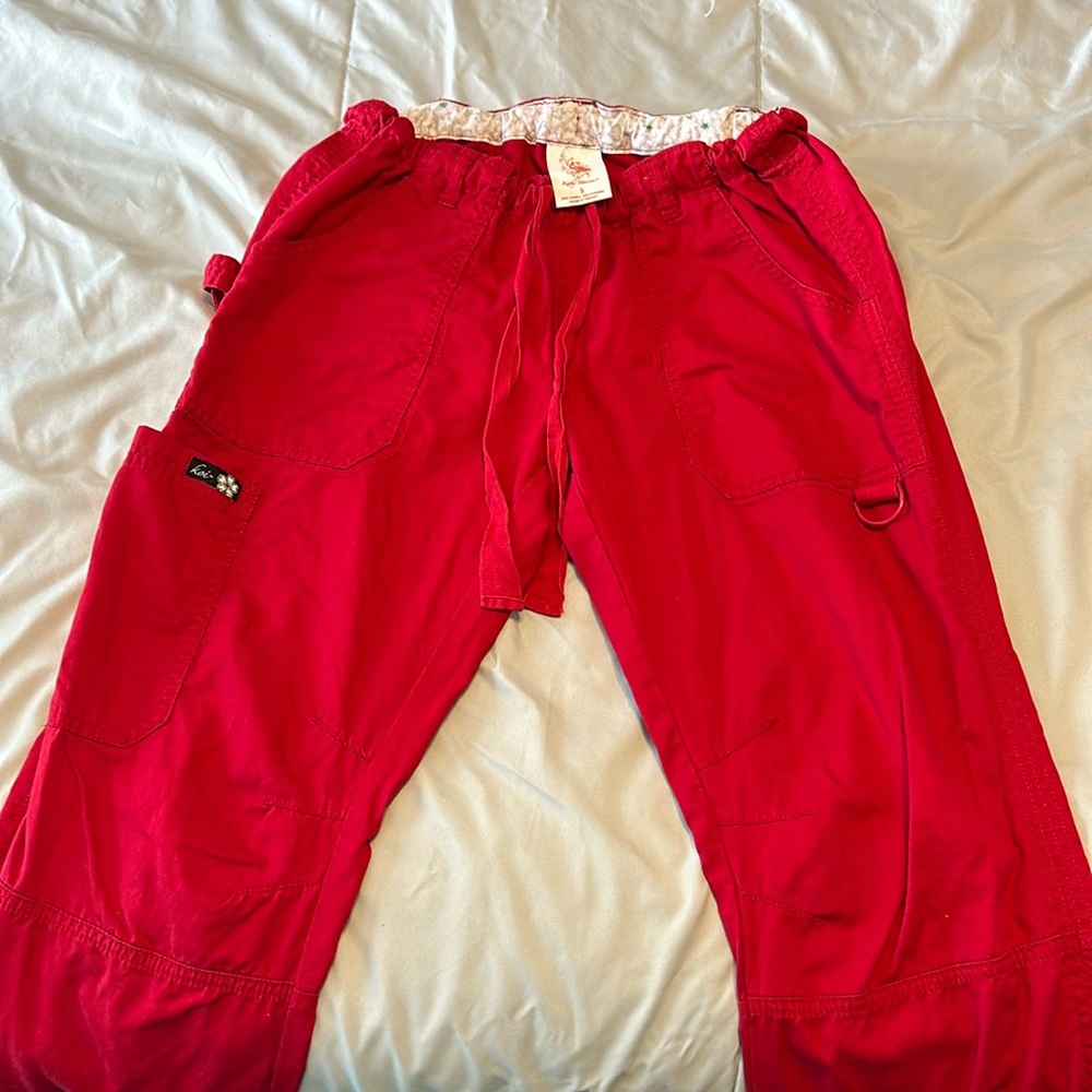 Red size small koi scrub pant barely worn
